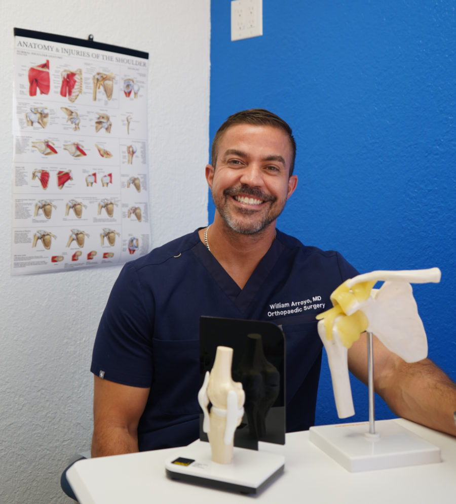 Dr Arroyo MD - Surgeon